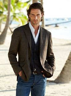 Stylist Tip for Men: How to Wear a Sport Coat | Sport coat + vest + denim http://effortlesstyle.com/stylist-tip-men-wear-sport-coat/ Sport Coat With Jeans, Sport Coat And Jeans, Sports Coat And Jeans, Sport Coat Outfit, Brown Sport Coat, Terno Slim, Sport Jacket Men, Herren Style, Mens Sport Coat