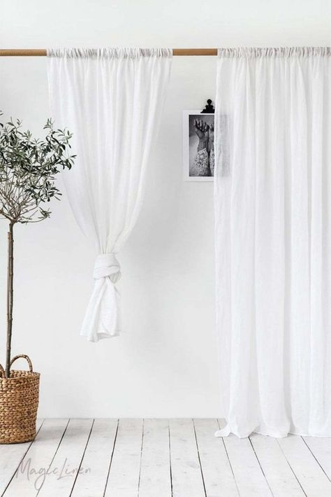 Cortina Macrame, Ruangan Studio, Photography Studio Decor, Home Studio Photography, Rearranging Furniture, Sheer Linen Curtains, Linen Curtain Panels, Beaded Curtain, Farmhouse Windows