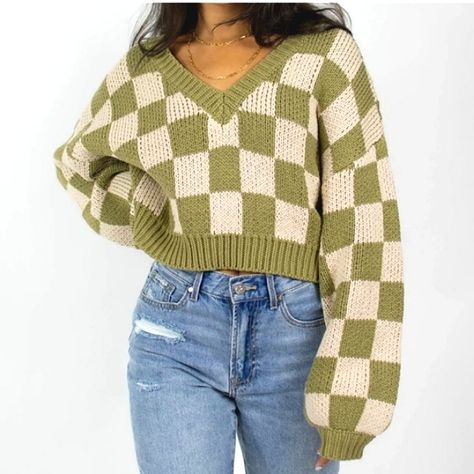 Bold & Boho Chic Oversized Checkerboard Plaid Sweater. The V-Neck Pullover Is Highlighted By Long Puff Balloon Sleeves To Cuff Or Overflow Past The Wrist For A Rad & Slouchy Vibe. Cozy Chunky Knit & Boxy Cropped Style W/Contrast Ribbed Contrast Neck, Hem & Sleeve. So Grown-Up & Upscale W/A Denim Skirt & Heels. Fits Very Oversized On Size S, Slightly Loose On M & L. Easily Fits Xl Also. Nwt -Brand New 45% Cotton 55% Acrylic V-Neck Long Puff Balloon Sleeve Cropped 26" Bust 18" Lenght Free Shipping Big Sleeve Sweater, V Neck Striped Sweater, Crocheted Sweater Outfit, Crochet Sweater With Zipper, Crochet Short Sleeve Sweater, Oversized Chunky Sweater Outfit, Maximalist Sweater, Croquet Sweater, V Neck Crochet Sweater