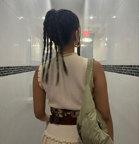 Braided hairstyle y2k/ grunge with 5 small braids in a ponytail 5 Braid, Y2k Braids, Top Braid, Small Braids, Two Braids, Braided Ponytail, Braid Styles, Hair Inspo, Braided Hairstyles