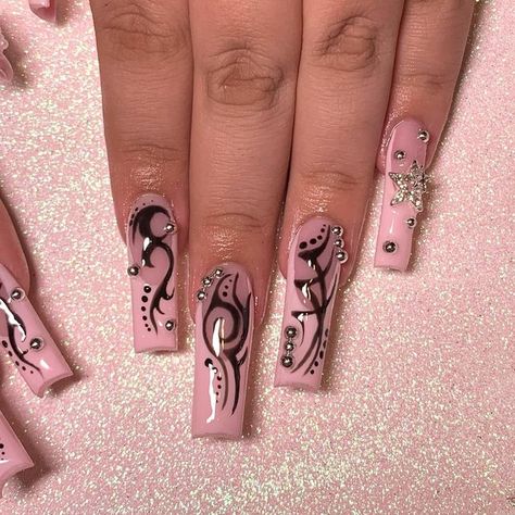 Funky Nail Art, Punk Nails, Goth Nails, Grunge Nails, Her Nails, Hair Done, Nails Done, Long Square Acrylic Nails, Kawaii Nails