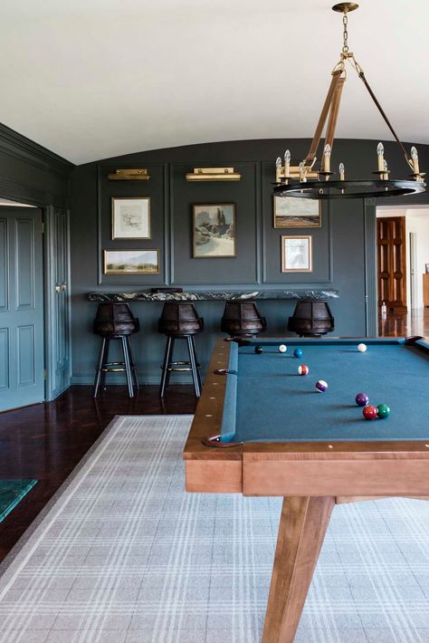 A Traditional Tudor… With An Edge | Rue Pool Room Ideas, Billiards Room Decor, Snooker Room, Pool Table Room, Pub Interior, Game Room Basement, Game Room Bar, Pool Rooms, Bar Room