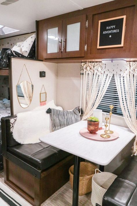 Glamper Camper, Camper Interior Design, Camper Trailer Remodel, Trailer Decor, Diy Camper Remodel, Camper Makeover, Camper Living, Modern Home Design, Camper Renovation