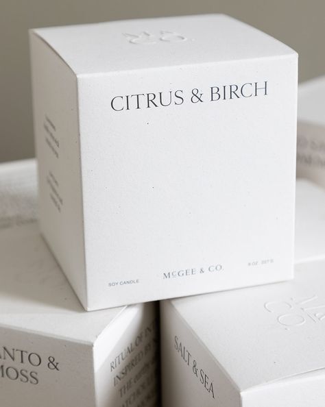 Hand-poured and labeled by artisans in small batches, the Citrus & Birch Candle was thoughtfully created to bring the fresh outdoors into your home. Curated and developed by us, its aroma has top notes of amber and soft cashmere, blending floral notes with undertones of cedarwood, leather, and musk. Its French-made glass has a stunning aesthetic, and can easily be recycled as a vase or organizational piece after its use. Slow-burning soy wax, cotton wicks, and therapeutic essential oils give thi Candle Packing, Reed Diffuser Packaging, Cranberry Candles, Candle Packaging Design, Photography Set Up, Candle Mockup, Birch Candles, Stunning Aesthetic, Luxury Packaging Design