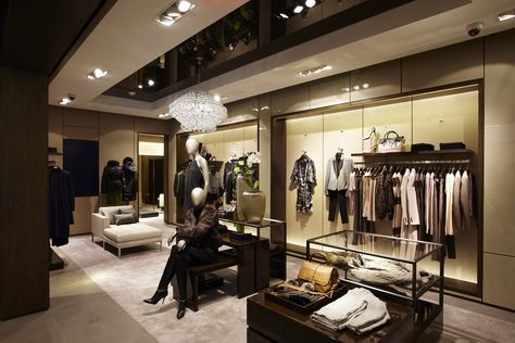 Hugo Boss' New Store Design Debuts Hugo Boss Store, Bridal Shop Decor, Hugo Boss Shop, Fashion Showroom, Suit Stores, Retail Inspiration, Arch Interior, Store Interiors, Showroom Design