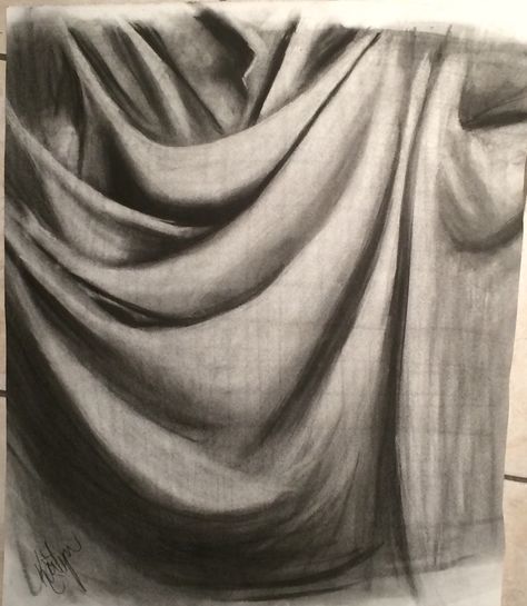 Cloth charcoal drawing Charcoal Fabric Drawing, Cloth Drawings, Charcoal Reference, Draping Drawing, Drapery Ideas, Charcoal Curtains, Charcoal Dress, Fabric Drawing, Art Charcoal