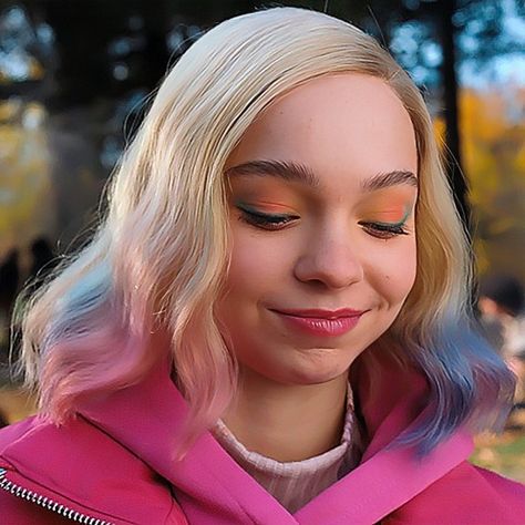 Enid Make Up, Enid Sinclair Makeup Look, Enid Sinclair Makeup, Enid Costume, Enid Cosplay, Wednesday 2022, Wednesday Costume, Disney Princess Makeup, Wednesday Addams Costume