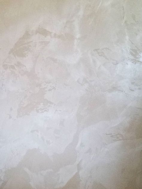 Polished Plaster - Suede with large open pearl pattern                                                                                                                                                                                 More Polished Plaster, Accent Wall Designs, Natural Minerals, Surface Design, Home Deco, Wall Design, Hardwood Floors, Marble, Abstract Artwork