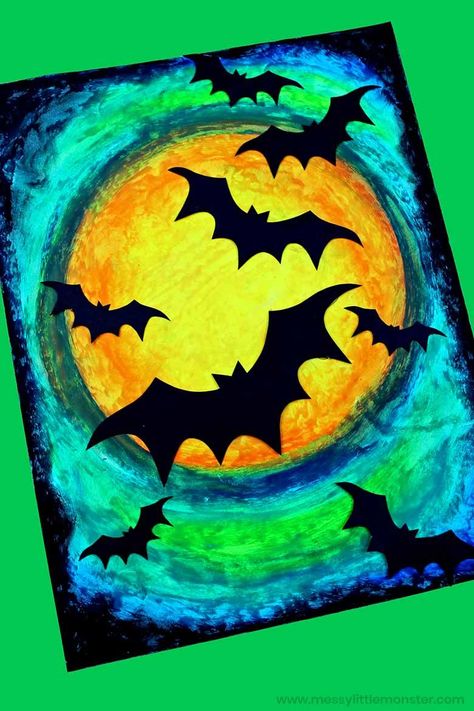 Veselý Halloween, Halloween Bats Crafts, Bat Template, Halloween Canvas Paintings, Pasteles Halloween, Spooky Halloween Crafts, Bat Craft, Halloween Art Projects, Bat Silhouette