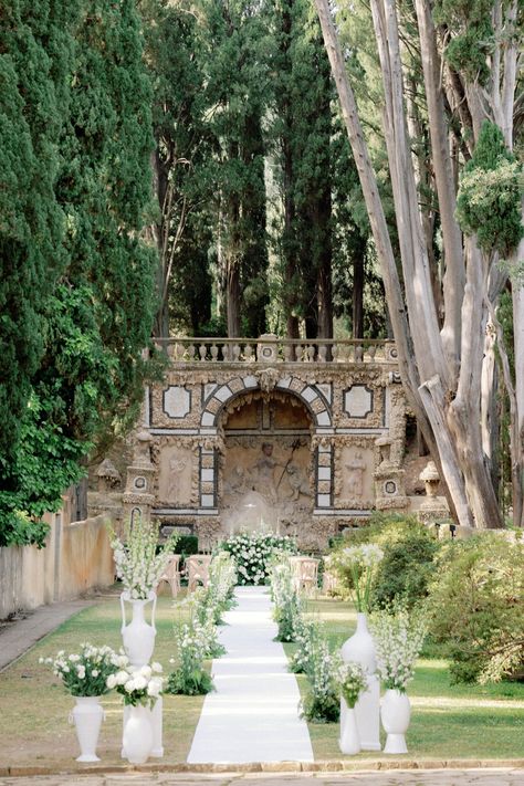 florence wedding venue Wedding Venues Outside, Florence Wedding, Florence Tuscany, Ancient Stone, Reception Dinner, Luxury Destinations, The Lane, Luxury Destination Wedding, Tuscany Wedding