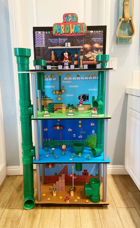 Super Mario Shelf, Mario Shelf Diy, Super Mario Dollar Tree, Mario Bros Doll House, Kids Mario Bedroom, Mario Kart Room Decor, Super Mario Doll House Diy, Super Mario Diorama, Super Mario Room Diy