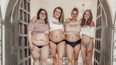 Four moms showed off their postpartum bodies on social media and were met with hate — but also love Postpartum Bodies, Dad Bodies, Viral Photos, Instagram Projects, Mom Body, Stomach Muscles, Post Baby Body, Mom Bod, Mom Show