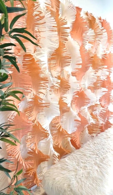 Affordable Photo Backdrop, Fringed Backdrop Diy, Diy Blue Backdrop, Boho Photo Backdrops Diy, Ruffled Crepe Paper Streamers, Wedding Photo Backdrop Balloons, Tissue Paper Photo Backdrop, Boho Fringe Backdrop, Crepe Paper Streamers Backdrop