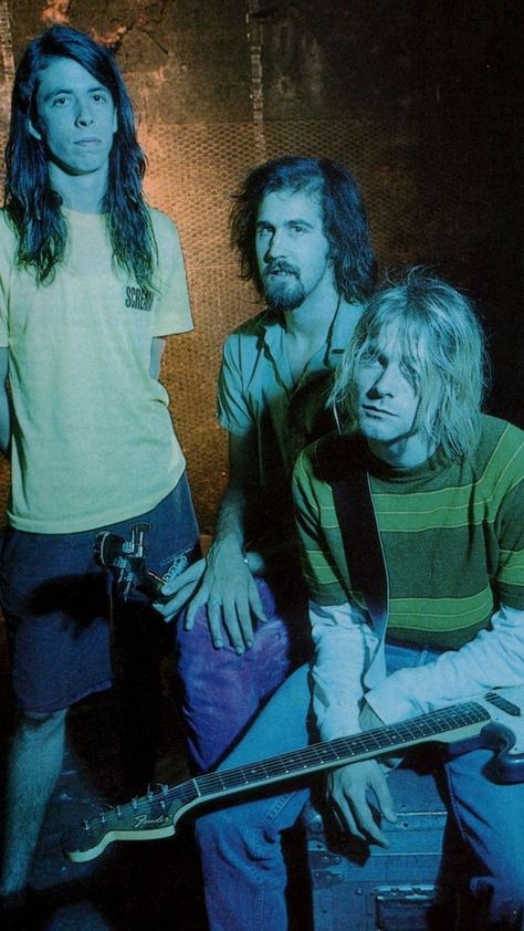 Kurt Cobain Pictures, Spirit Video, Caroline Dhavernas, Krist Novoselic, Pat Smear, Kurt And Courtney, Donald Cobain, Krist Novoselić, Hottest Guys