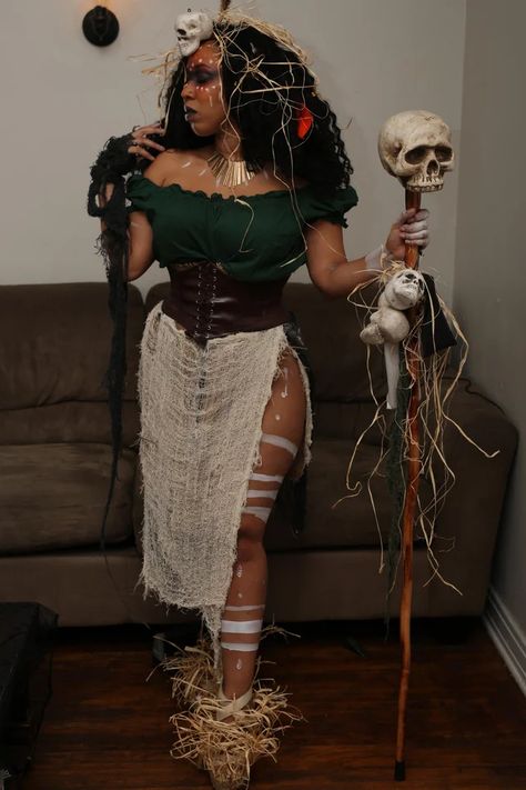 Voodoo Queen Costume, Voodoo Priestess Costume, Witch Doctor Costume, Priestess Costume, Voodoo Costume, Love Spells Witchcraft, Voodoo Halloween, Voodoo Queen, Spells Love