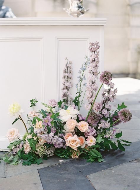 Wedding Floral Arrangements Centerpieces, Wedding Ceremony Flower Arrangements, Powder Blue Wedding, Soft Pink Wedding, Pastel Wedding Flowers, Pastel Color Palette, Aisle Flowers, Reception Tables, Stock Flower