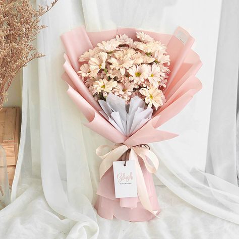 Crysantenum Flower Bouquet, Aestetic Baground, Aster Flower Bouquet, Chrysanthemum Flower Bouquets, Chrysanthemum Flower Bouquet, Chrysanthemums Bouquet, Mums Bouquet, Aster Bouquet, Mum Bouquet