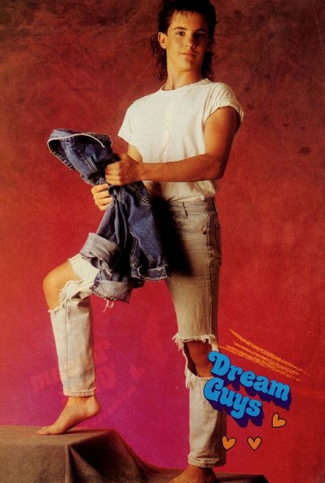 Jeremy Licht in the trendy ripped jeans look. The Hogan Family, Michael Praed, Ripped Jeans Look, 80s Posters, 80s Guys, Guy Pics, Jason Bateman, Cute Guy Pics, Arrested Development