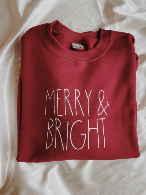 Merry and Bright Crewneck Sweatshirt | Etsy Sweatshirt And Shirt Outfit, Outfit Ideas Shirt, Christmas Sweatshirt Ideas, Holiday Crewneck, Shirt Outfit Ideas, Shirt Design Ideas, Quilt Size Chart, Halloween Tee Shirts, Cute Shirt Designs