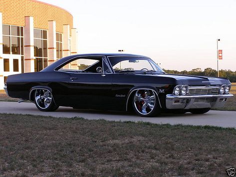 '65 Impala SS | Flickr - Photo Sharing! 65 Impala, 1965 Chevy Impala, Impala 67, 1967 Chevrolet Impala, Chevy Impala Ss, Chevy Girl, Impala Ss, Lowrider Cars, Old School Cars