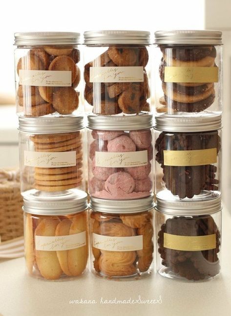 Biscuit Packaging Ideas, Bakery Packaging Ideas, Cookies Packaging Ideas, Package Cookies, Cookie Package, Resep Makanan Beku, Packaging Cookies, Brownie Packaging, Bakery Packaging Design