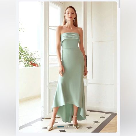 Mint Green. Xs Side But Will Be Perfect For S Dress Hairstyles, Split Hem, Red Fashion, Dress Codes, Satin Dresses, Dress P, Sport Outfits, Mint Green, High Low Dress