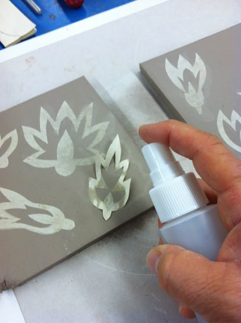 Kelly Lynn Daniels: Using Paper Stencils to Create Pattern and Texture Paper Resist Pottery, Water Etching Ceramics, Stencil Ceramics, Stencil Pottery, Ceramic Stencils, Pottery Stencils, Pottery Slip, Stencils Tutorials, Pottery Lessons