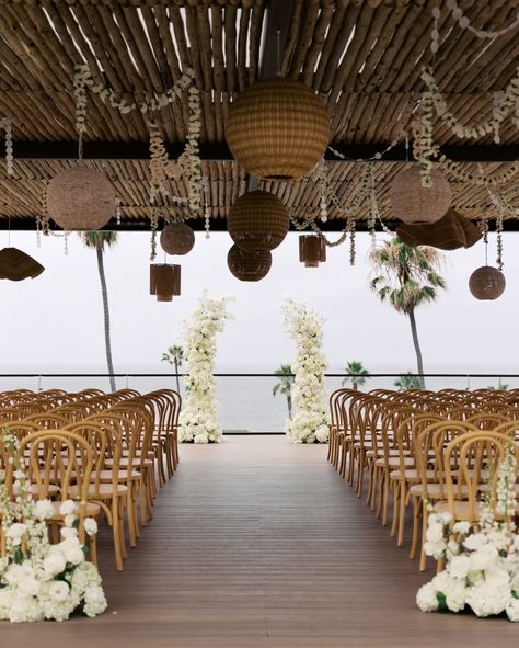 This wedding a few summers ago was quintessential California Coastal vibes. The perfect ocean breeze, the neutral color palette, the stunning florals. California coastal wedding, La Jolla wedding, San Diego wedding photographer, beach wedding inspiration #californiawedding #weddingphotography #weddinginspiration #californiacoastalwedding #westcoastwedding #candidwedding #intimatewedding #californiabride #sandiegobride #sandiegoweddingphotographer #lajollawedding #lajollaweddingphotographer ... California Coastal Wedding, La Jolla Wedding, Wedding San Diego, West Coast Wedding, Beach Wedding Inspiration, Coastal Vibes, California Coastal, Coastal Wedding, San Diego Wedding