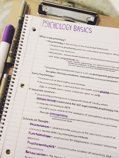 cw0630: “Taking some basic psychology notes before going over a friend’s house. I’m going to try to teach myself Psych because having nothing to do academically this summer is killing meeeee. ” Basic Psychology, Purple Notes, What Is Psychology, Basic Notes, Studying Notes, Studie Hacks, Notes Inspo, Psychology Notes, Studying Tips