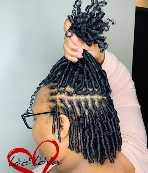 Natural Hair Jewelry, Coiling Natural Hair, Twisted Hair, Crochet Box Braids, Crochet Box, Short Locs Hairstyles, Starter Locs, Dreadlock Styles, Hair Twist Styles