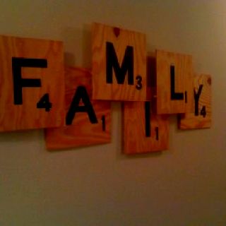 Fun family room idea. I can do this with the free wood flooring samples at home depot !! Scrabble Crafts, Scrabble Wall Art, Stencil Wall Art, Scrabble Wall, Scrabble Art, Diy Wand, Scrabble Letters, Rustic Crafts, Scrabble Tiles