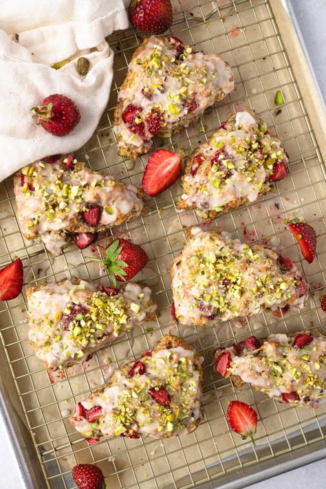 Loaded with strawberries and pistachios and bursting with lemon-y notes, these scones are a delightful treat to kick off summer and strawberry season! Strawberry Pistachio Cake, Strawberry Baked Goods, Summer Pastries, Summer Scones, Summer Baked Goods, Pistachio Scones, Swamp Wedding, Strawberry Pastries, Summer Desserts Healthy