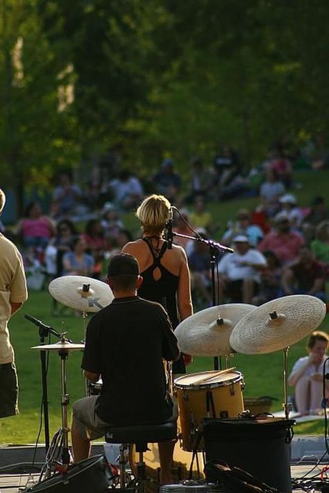 Enjoy Free Outdoor Concerts This Summer at OKC's Myriad Gardens Backyard Concert, Scenario Planning, Concert Outdoor, Things To Do In Oklahoma, Reggae Festival, Summer Concerts, Live Music Photography, Music Concerts, Outdoor Music