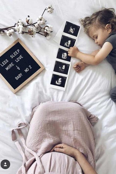 Second Baby Pregnancy Announcement, 2nd Pregnancy Announcements, Vom Avea Un Copil, Baby 2 Announcement, Second Baby Announcements, Second Pregnancy Announcements, Pregnancy Announcement Pictures, Pregnancy Announcement Big Sister, Baby Pregnancy Announcement