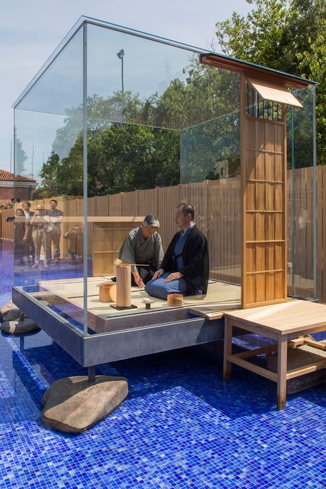 Tea Pavilion, Tea House Design, Venice Glass, Hiroshi Sugimoto, Japanese Tea House, Glass Pavilion, Japanese Tea Ceremony, Glass Cube, Glass Box