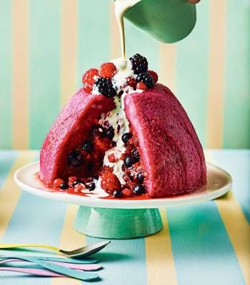 Pudding Ideas, Magazine Recipe, Lady Finger Cookies, Summer Pudding, British Desserts, Chilled Desserts, British Food, Pudding Recipe, Food Magazine