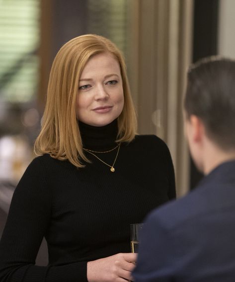 Succession's New Season 2 Trailer Has Even More Backstabbing & Shiv+#refinery29 Coupe, Siobhan Roy, Shiv Roy, Sarah Snook, Acting Tips, Fashion Tv, Black Turtleneck, Hair Day, Fall Hair