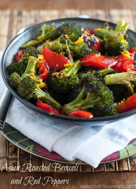 Asian Roasted Broccoli and Red Peppers | www.nutritiouseats.com Broccoli And Red Pepper Recipes, Asian Broccoli, Red Pepper Recipes, Asian Vegetables, Bell Pepper Recipes, Sides Recipes, Seasonal Fruit, Easy Dips, Vegan Eats