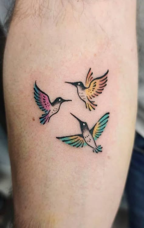 Tattoo Ideas Hummingbird, Two Hummingbird Tattoo, Hummingbird Tattoo Watercolor, Hummingbird Tattoos, Small Hummingbird Tattoo, Little Bird Tattoos, Amp Settings, One Line Tattoo, Tattoos Black