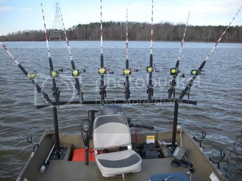 home made spider rigs - Page 2 Fishing Boats Ideas, Pvc Rod Holder, Pvc Fishing Rod Holder, Bass Boat Ideas, Diy Boat Seats, Jon Boat Fishing, Diy Fishing Rod Holder, Fishing Boat Accessories, Diy Fishing Rod