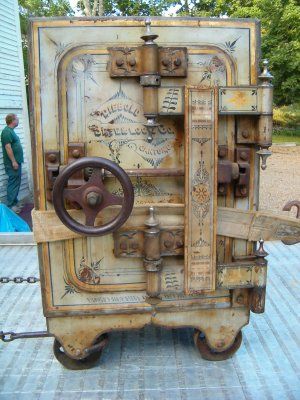 antique vault - Google Search Bank Vault Door, Big Safe, Vintage Safe, Antique Safe, Bank Vault, Gear Room, Bank Safe, Safe Door, Log Cabin Rustic