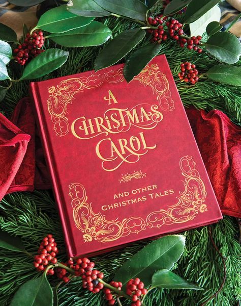 Holiday-Gift-Guide-Book-Club-A-Christmas-Carol - Victoria Wonderland Fashion, Christmas Carol Book, Charles Dickens Christmas, Classics Book, Christmas Tale, Vintage Christmas Gifts, A Christmas Carol, Christmas Favorites, Victorian Christmas