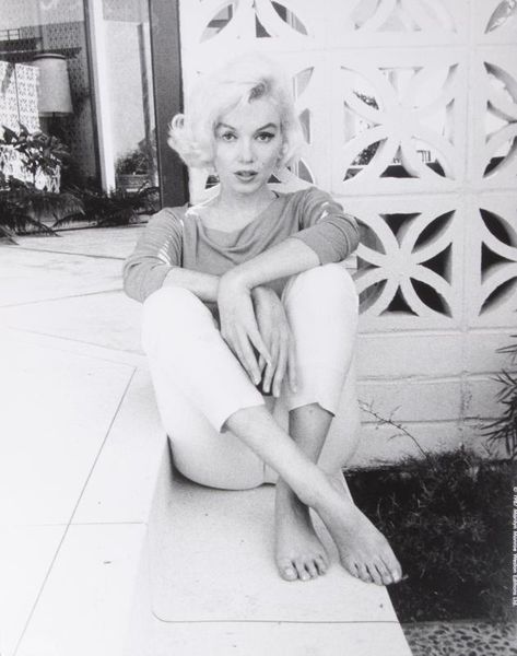 Marilyn Monroe photographed by George Barris, 1962 Marilyn Monroe 1960s, Marilyn Monroe 60s, Marilyn Monroe 1962, Marilyn Monroe Quotes, Marilyn Monroe Photos, Norma Jean, Norma Jeane, La Fashion, Oliver Gal