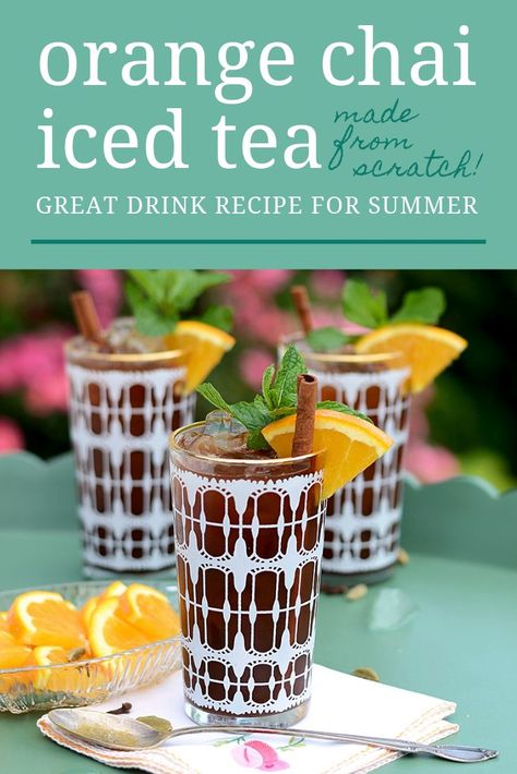 Orange Chai Iced Tea will make your summer cool and sweet. There isn't a more classic way to relax with friends on a hot day. #icedtea #chaitea #drinks #orangeicedtea #chaiicedtea #partydrinks Chai Iced Tea, Chia Tea Recipe, Chia Tea, Iced Chai Tea, Iced Tea Cocktails, Frozen Drink Recipes, Frozen Cocktail Recipes, Tea Cocktail, Chai Recipe