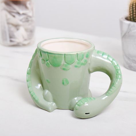 10 Adorable Animal Shaped Mugs Dino Mug, Ceramic Dinosaur, Handmade Dinosaur, Flash Flood, Dinosaur Mug, Tanah Liat, Pretty Mugs, Animal Mugs, Clay Mugs