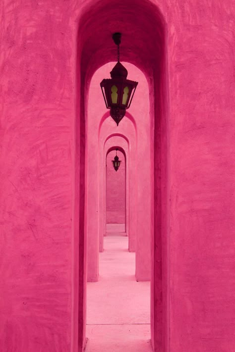 Pantone Color of the Year 2023: Viva Magenta - Shine Rugs Riads Morocco, Pink Arches, Tout Rose, Friday Favorites, Foto Tips, Bohol, Mood Light, Miami Design, Design District