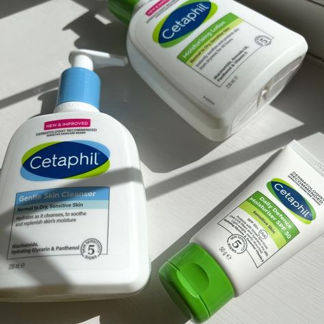 Cetaphil Skincare Aesthetic, Cetaphil Aesthetic, Cetaphil Skincare Routine, Cetaphil Oily Skin Cleanser, Cetaphil Oily Skin, Oily Skin Cleanser, Milk Face Wash, Cetaphil Cleanser, Sensitive Skincare