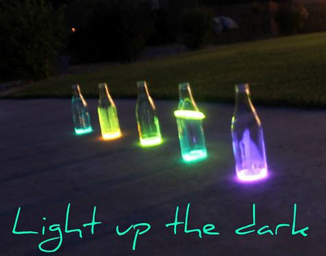 Cut open a glowstick and shake it into an empty bottle.  Whirl and swirl it around for fun glow in the dark colors.  You can also add some water or oil to the jar to give it bigger and a more even color. Best Night Ever, Empty Glass Bottles, Glow Stick, Glow Party, Neon Party, Glow Sticks, Empty Bottles, Heart For Kids, Cool Stuff