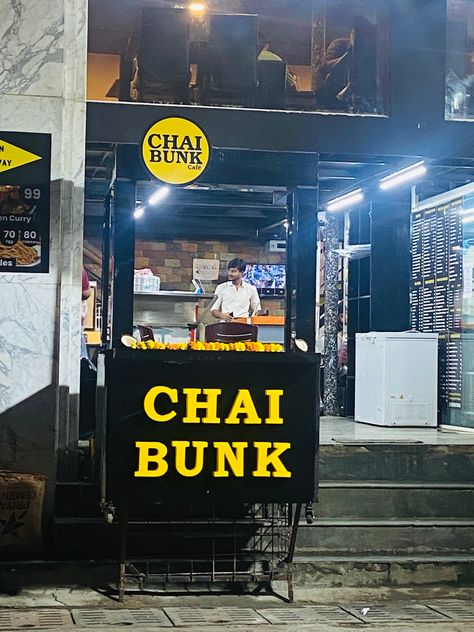 Tea Kiosk Ideas, Tea Stall Name Ideas, Tea Stall Design, 1930s Interior Design, 1930s Interior, Tea Stall, Food Logos, Fast Food Logos, Chai Quotes