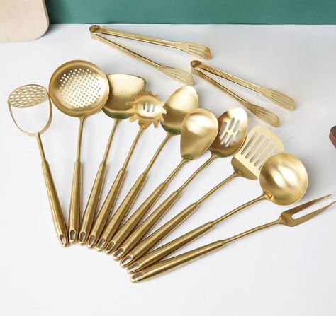 Essen, Brass Kitchen Utensils, Gold Kitchen Utensils, Metal Cooking Utensils, Southern Charm Decor, Gold Utensils, Gold Kitchen Accessories, French Farmhouse Kitchen, Kitchen Utensils Set